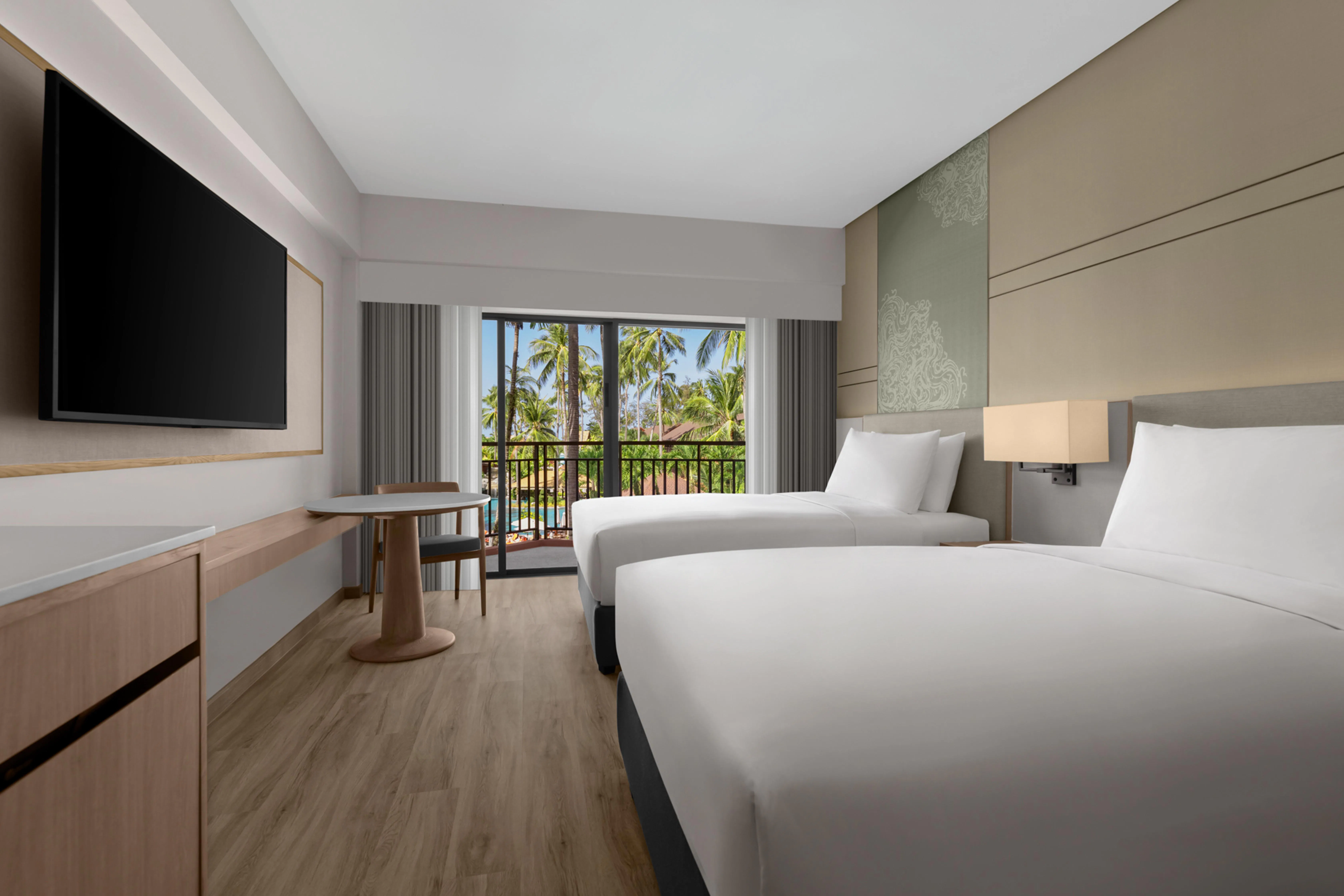 courtyard-by-marriott-phuket-patong-beach-resort-premier-guest-room-2-twin-pool-view-01_172