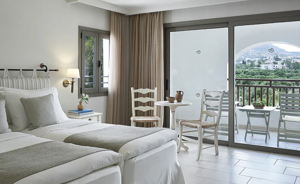 GARDEN / MOUNTAIN VIEW ROOMS