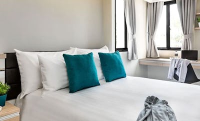 ONE BEDROOM RESIDENCE