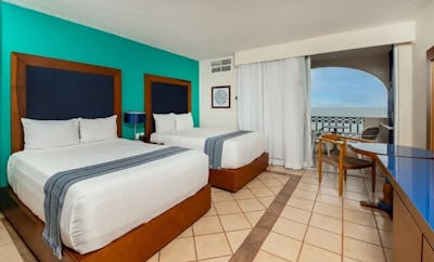 Deluxe- Ocean Front Double