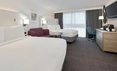 1 King 1 Double Premium