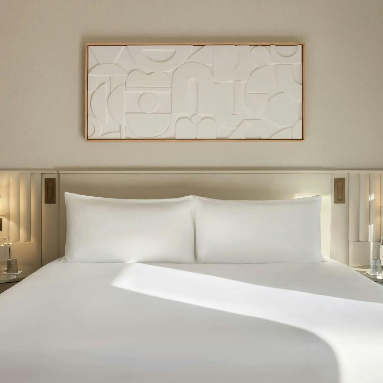 Rising Light Guestroom with Garden View