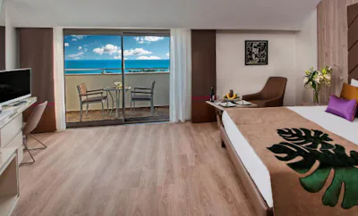 Be Trendy Connection Room