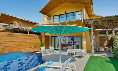 DELUXE BEACH POOL SUITE