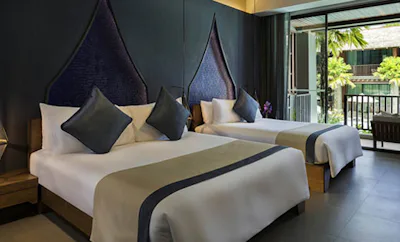 Deluxe Room, Garden View, 1 King Bed & 1 Sofa Bed