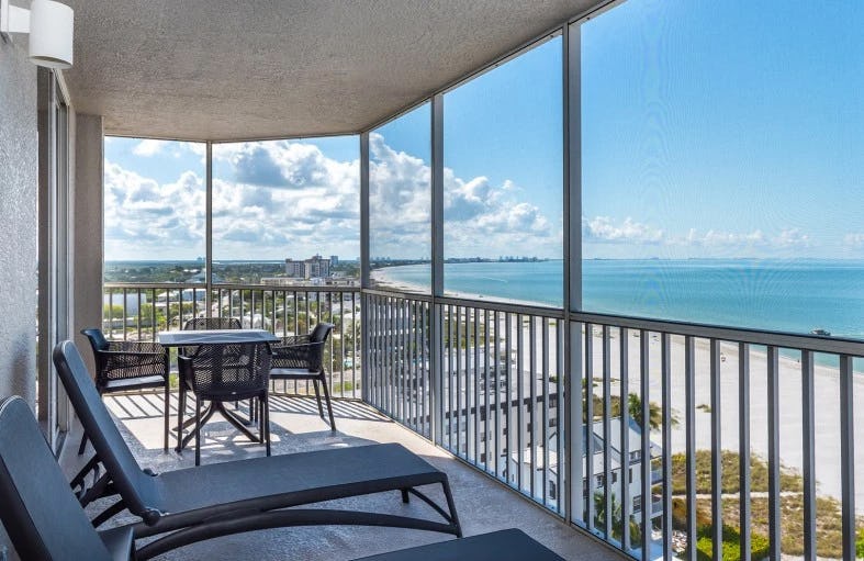 Pool Beach View One Bedroom Suite