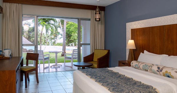 diamonds-leisure-beach-and-golf-resort-mombasa-kenya-sea-view-room_11637