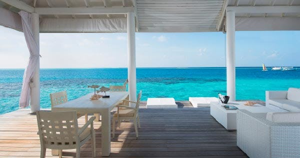 diamonds-thudufushi-maldives-beach-water-villa-02_11138