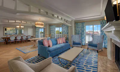 Newport Presidential Suite - Club Level