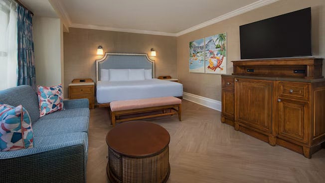 disney-beach-club-resort-orlando-resort-view-king-bed_751