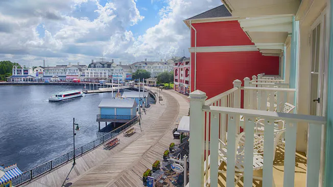 disney-boardwalk-villas-orlando-deluxe-studio-boardwalk-view_744