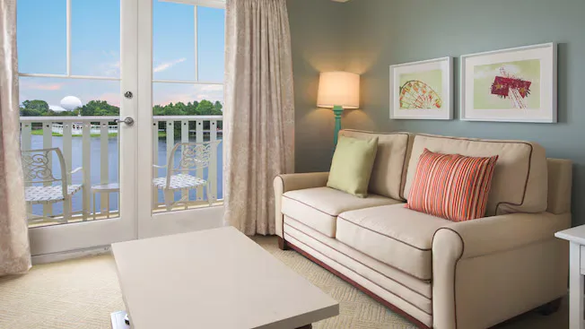 disney-boardwalk-villas-orlando-deluxe-studio-garden-or-pool-view_744