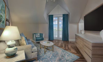 1 Bedroom Suite - Club Level