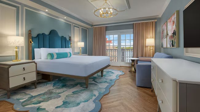 Deluxe King Room - Club Level