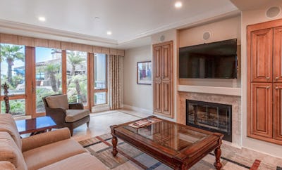 One Bedroom Poolside Suite