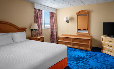 Boulevard View 1 King Bed