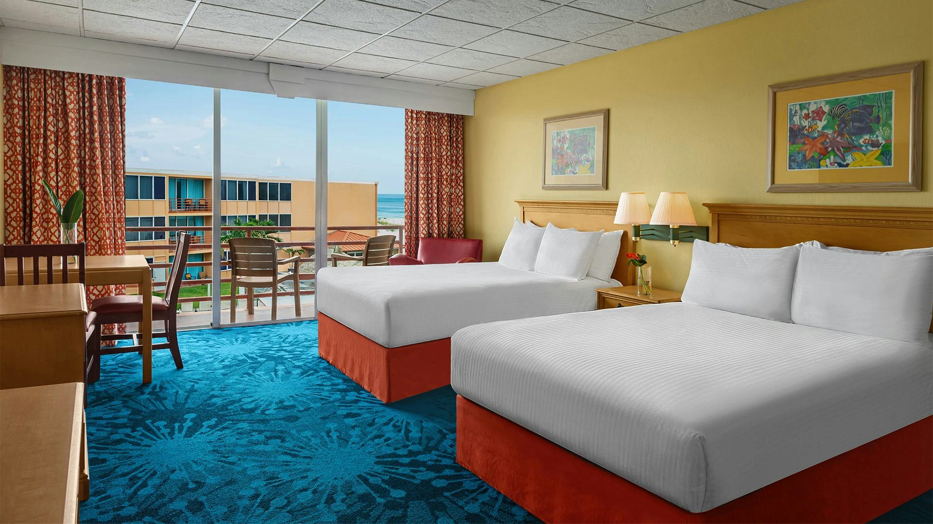 Boulevard View w/ Balcony 2 Double Beds