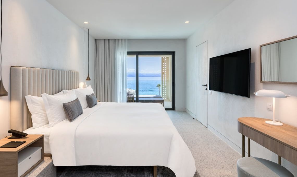 Opal Suite with jacuzzi