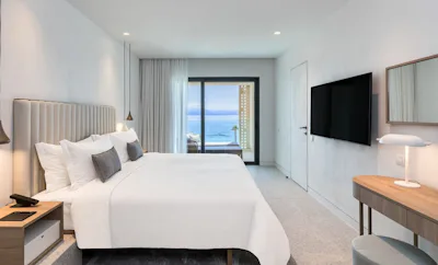 Opal Suite with jacuzzi