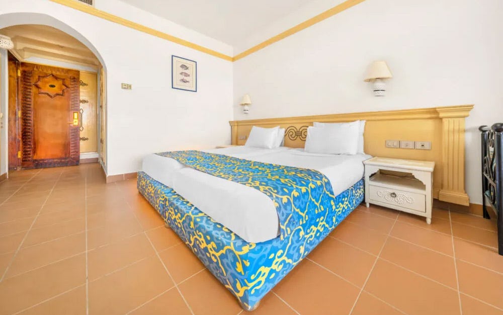 domina-coral-bay-resort-sharm-al-shiekh-kings-lake-queen-or-twin-room_13123