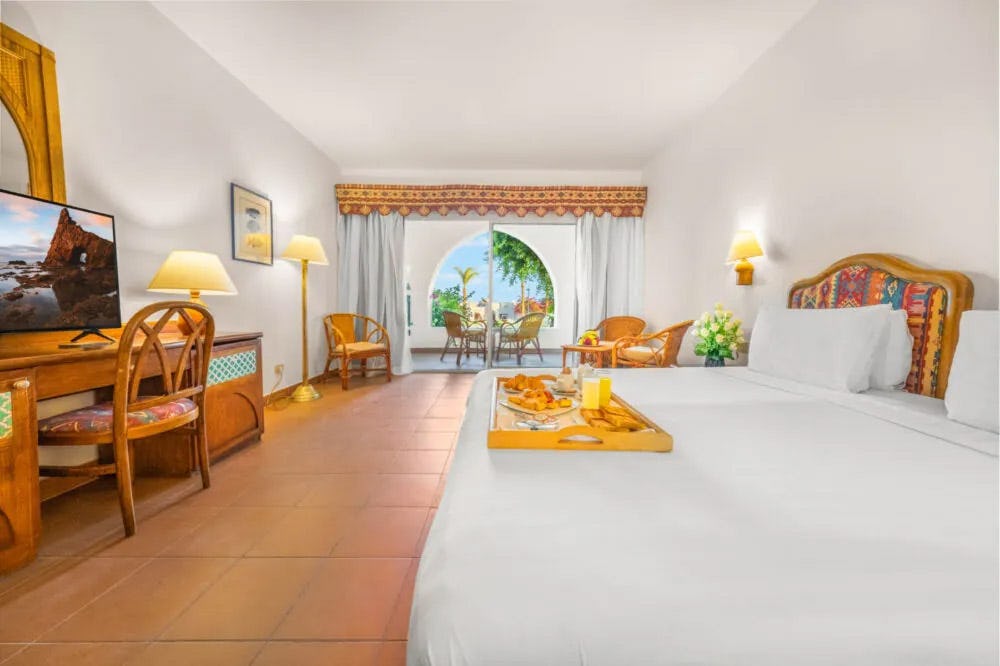 domina-coral-bay-resort-sharm-al-shiekh-sultan-pool-view-and-panoramic_13123