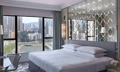 Premier Course View Room