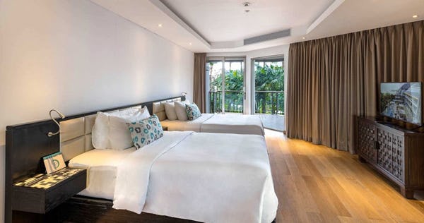 double-six-luxury-hotel-bali-2-bedroom-leisure-suite-01_11317