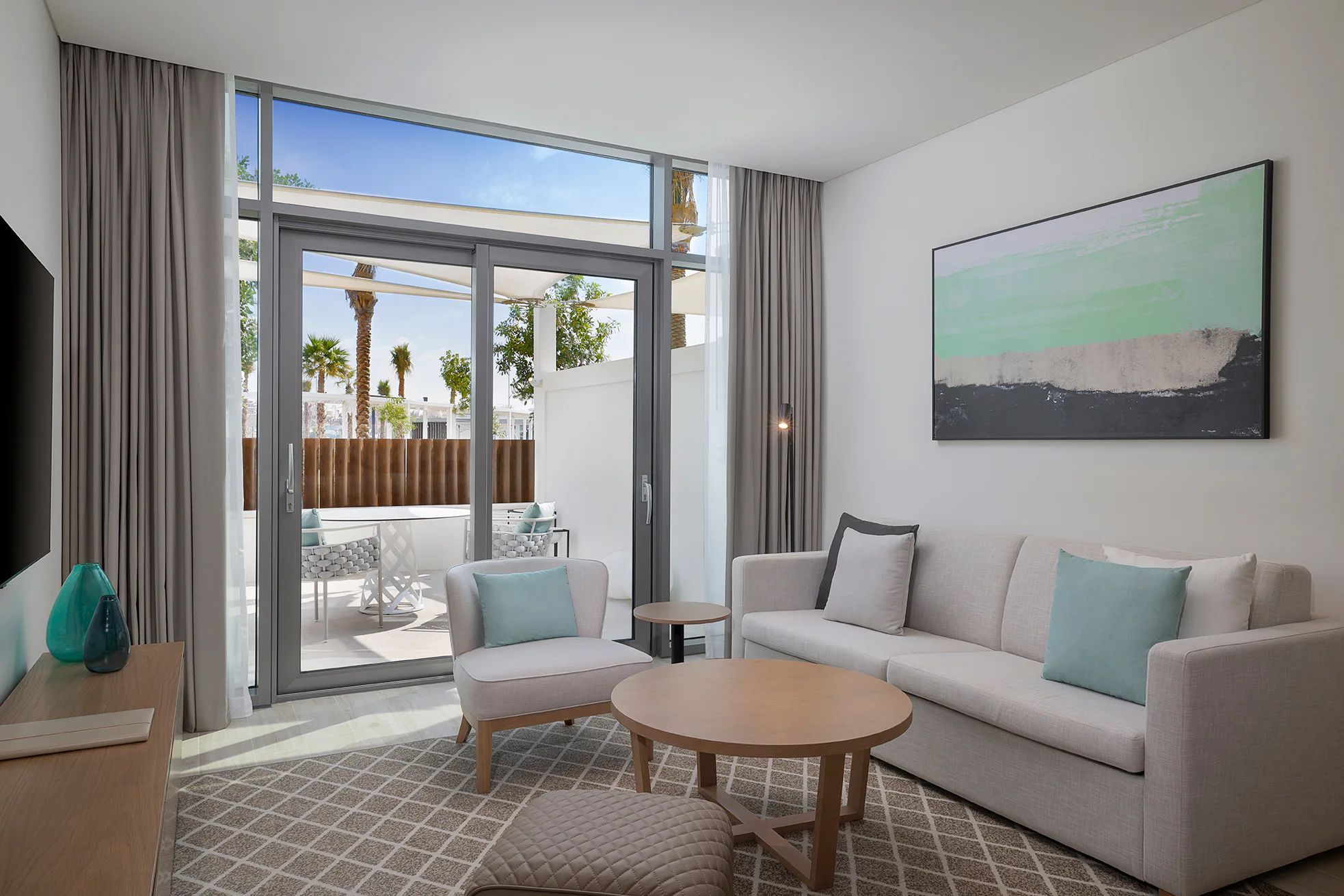 double-tree-by-hilton-abu-dhabi-yas-island-residences-one-bedroom-apartment-with-terrace_11177