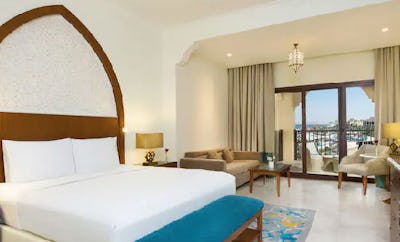 Family Deluxe Interconnecting Garden View