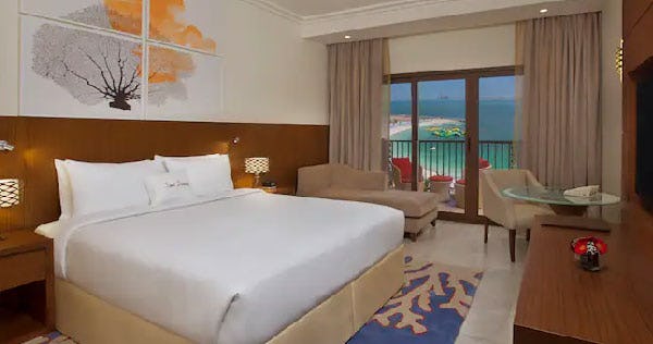 King Guest Room With Balcony And Sea View