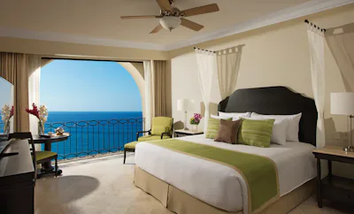 Preferred Club Presidential Suite Ocean Front