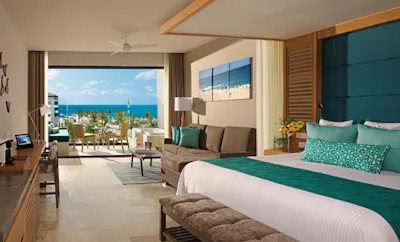 Junior Suite Partial Ocean View