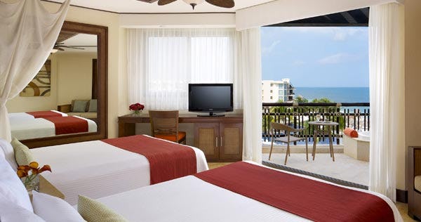 dreams-riviera-cancun-resort-and-spa-preferred-club-ocean-view_2104