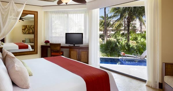 dreams-riviera-cancun-resort-and-spa-premium-deluxe-with-plunge-pool_2104