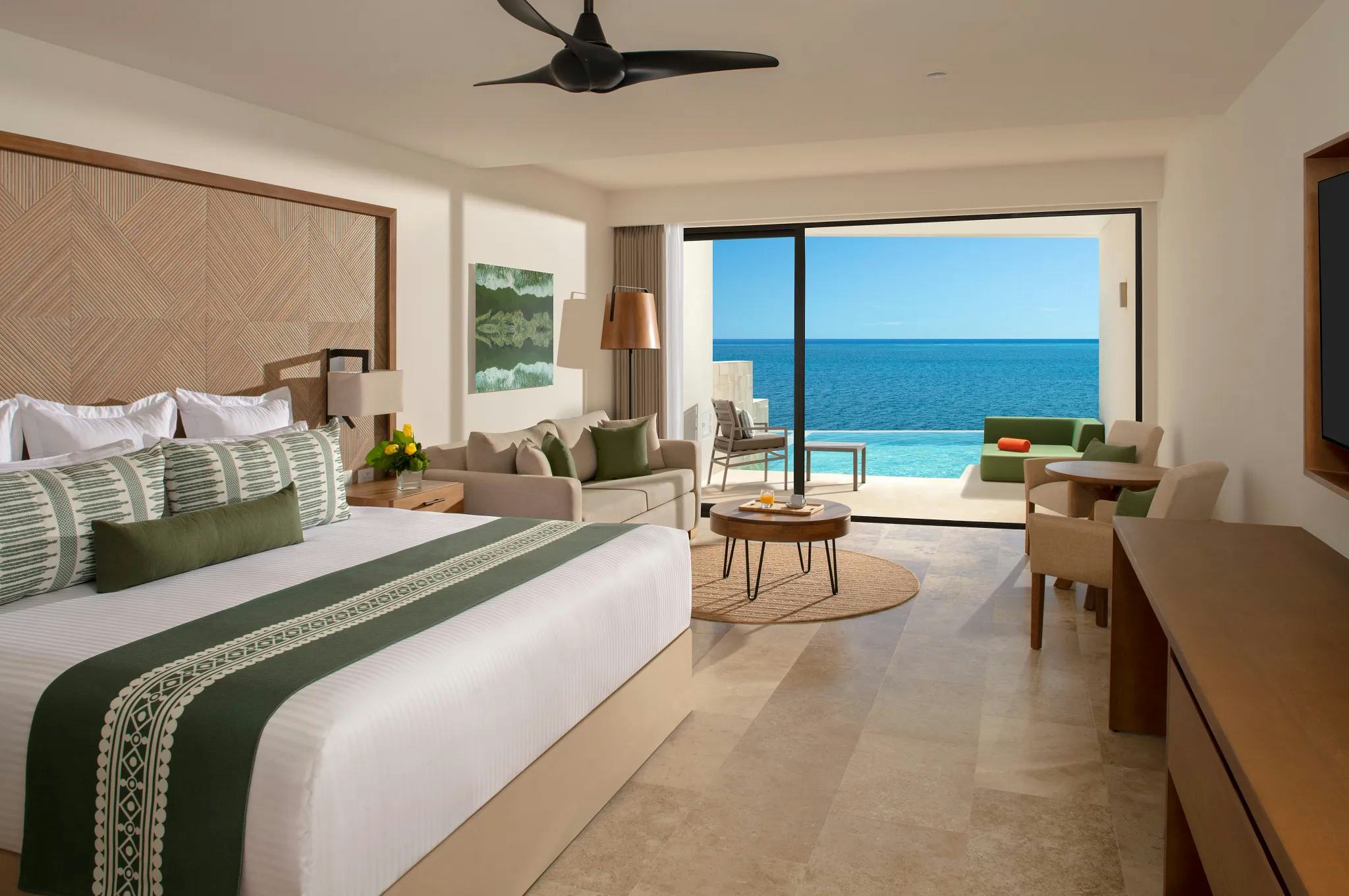 Preferred Club Indigo Junior Suite Swim Out Ocean Front