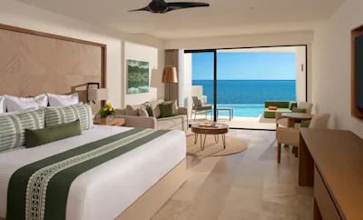 Preferred Club Indigo Junior Suite Swim Out Ocean Front