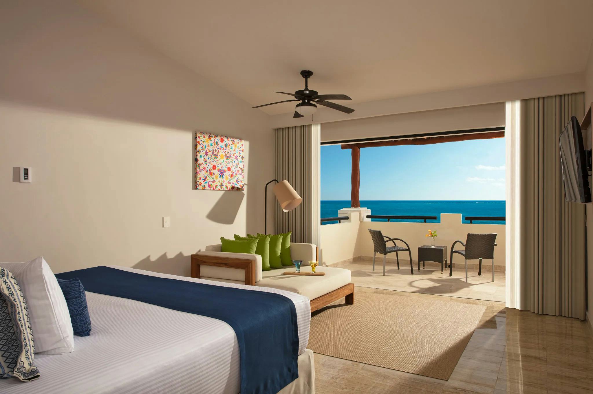 Preferred Club Master Suite Ocean Front