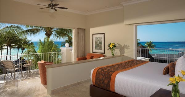 Preferred Club Honeymoon Suite Ocean View