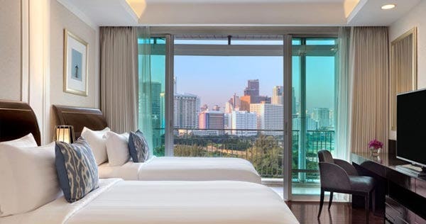 dusit-suites-hotel-ratchadamri-bangkok-one-bedroom-premium-suite-01_11007