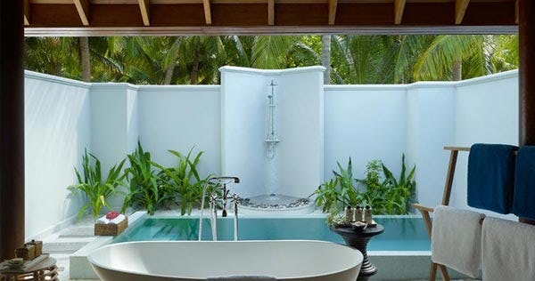 dusit-thani-maldives-beach-plunge-pool-villa_5064