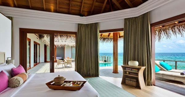 dusit-thani-maldives-two-bedrooms-overwater-pool-pavilion-01_5064