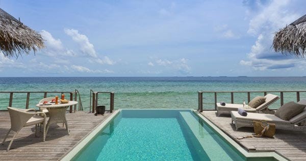 dusit-thani-maldives-two-bedrooms-overwater-pool-pavilion-03_5064