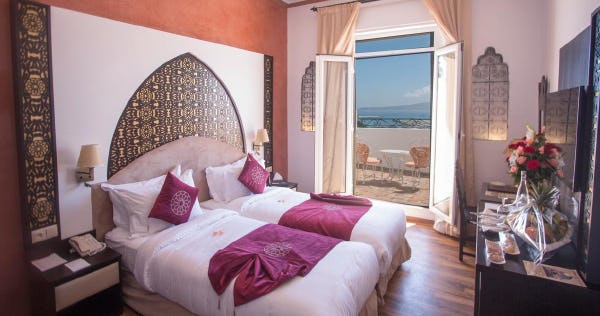 el-minzah-hotel-tangier-morocco-deluxe-double-room-01_11731