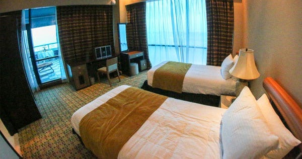 THREE BEDROOM SUITE  with Two King Beds or Twin Beds