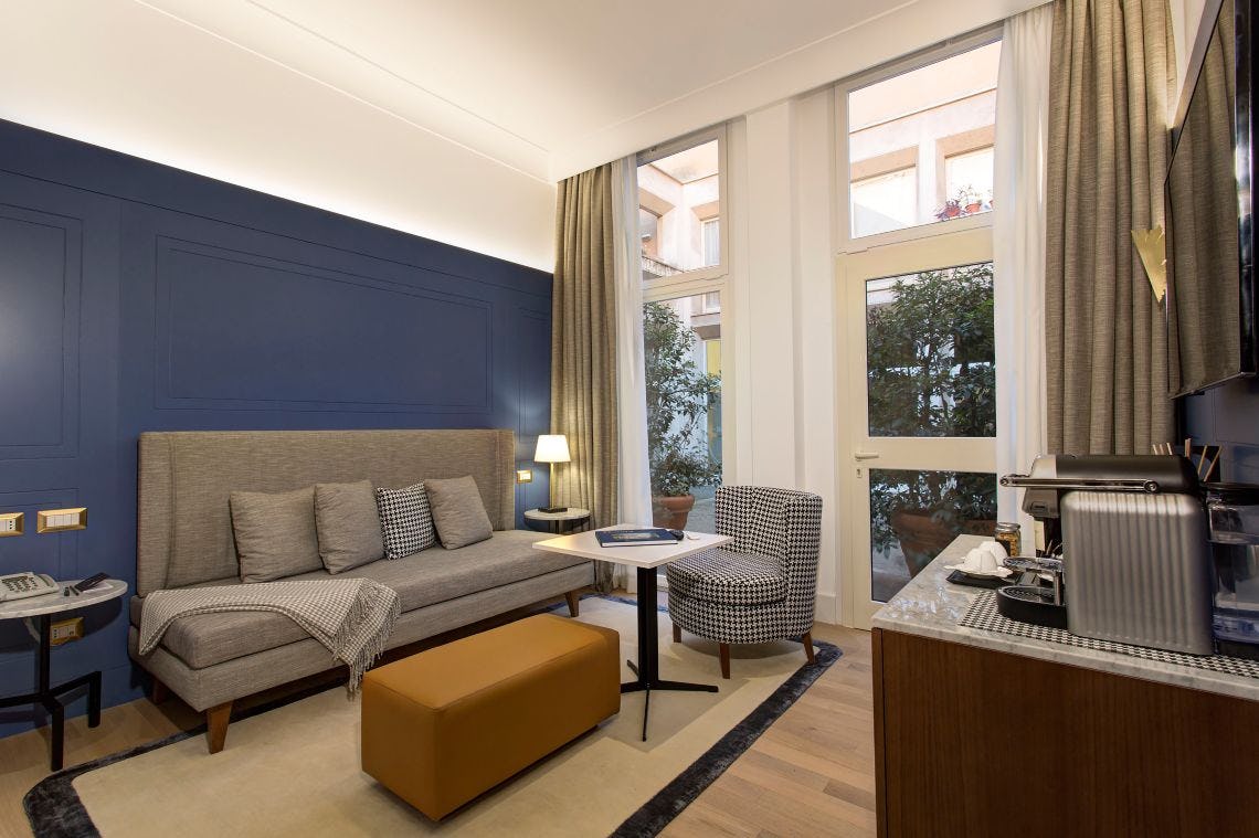 Double Mansion Suite