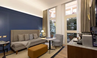 Double Mansion Suite