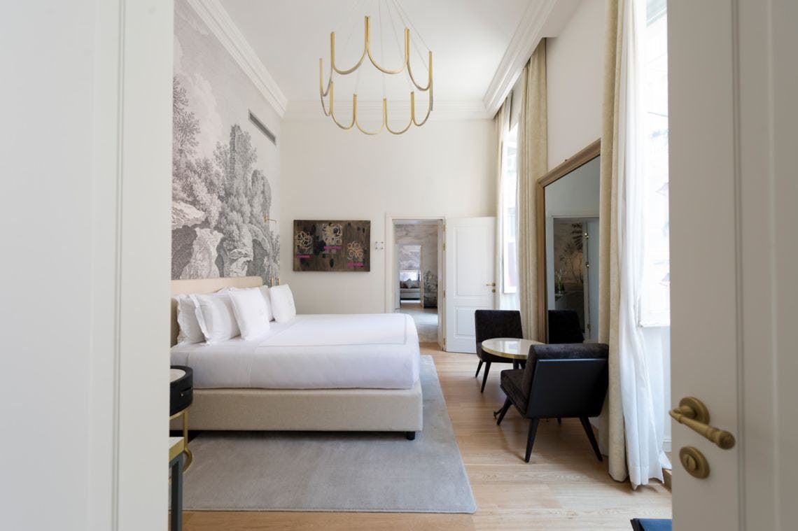 Elizabeth Grand Suite