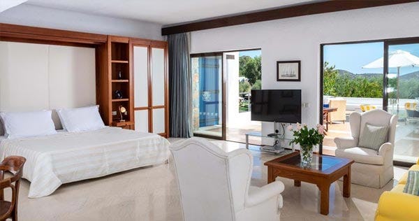 elounda-bay-palace-hotel-family-suites-open-plan-garden-view_11010