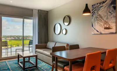 Sunrise Views 1 King Bed 1 Bedroom Suite