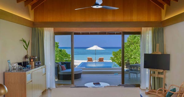 emerald-faarufushi-resort-and-spa-maldives-beach-villas-with-pool-03_11308